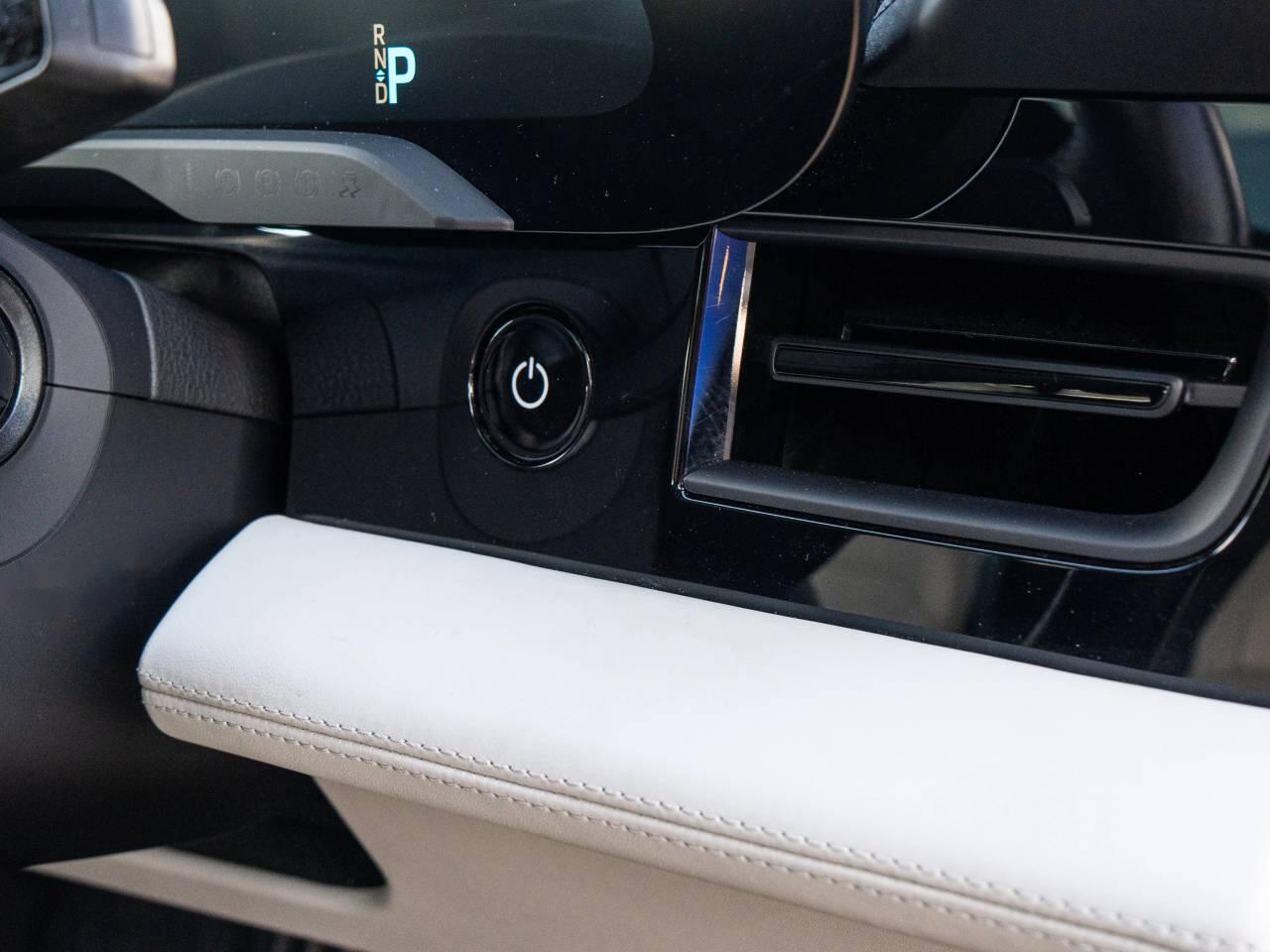 Porsche Taycan view 18