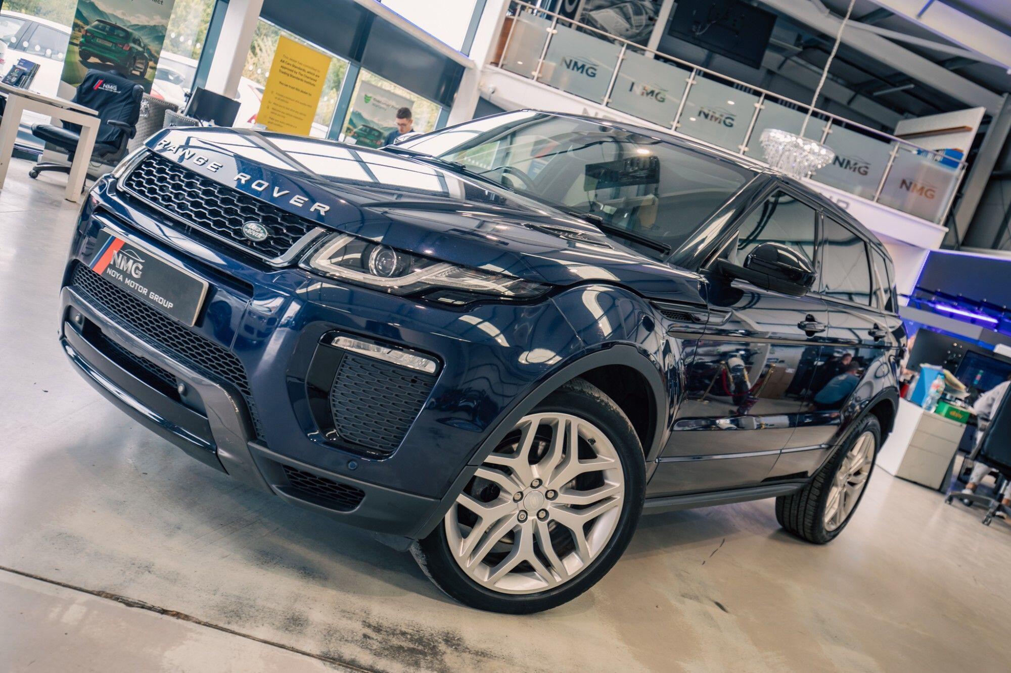 Land Rover Range Rover Evoque view 5