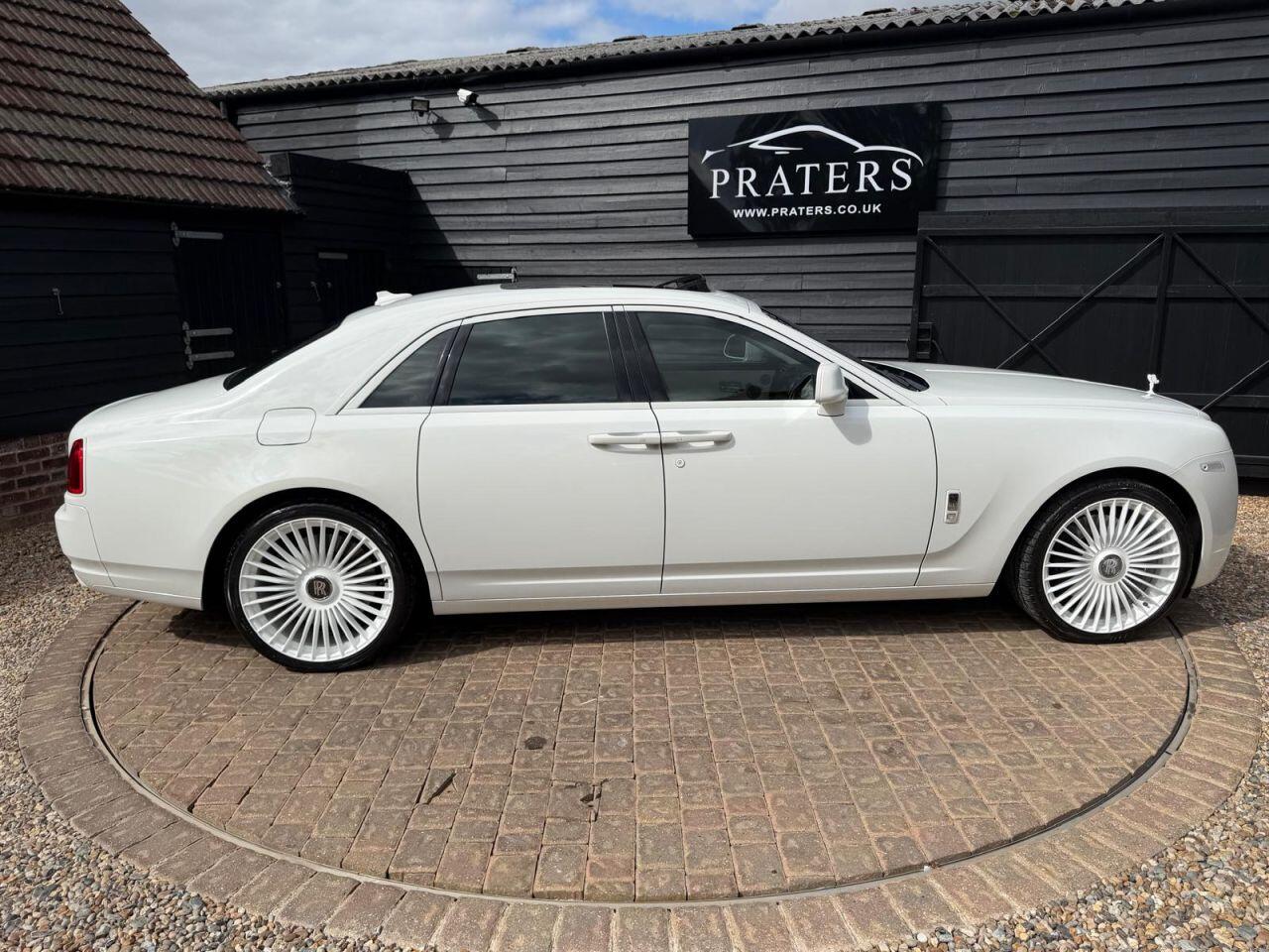Rolls-Royce Ghost view 54