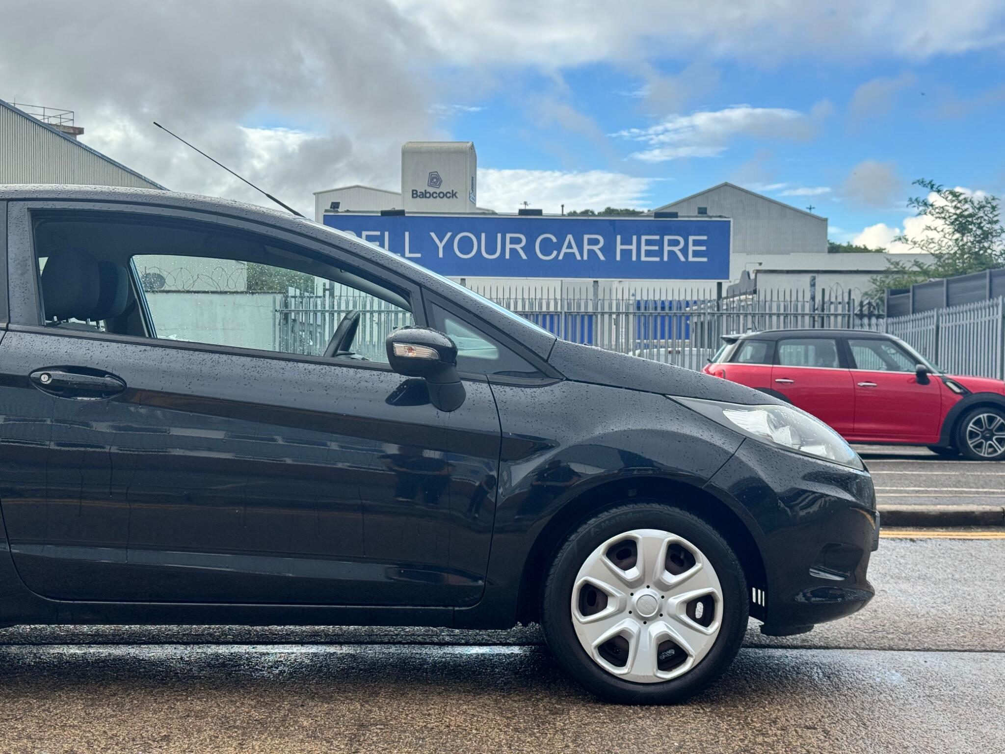 Ford Fiesta view 17