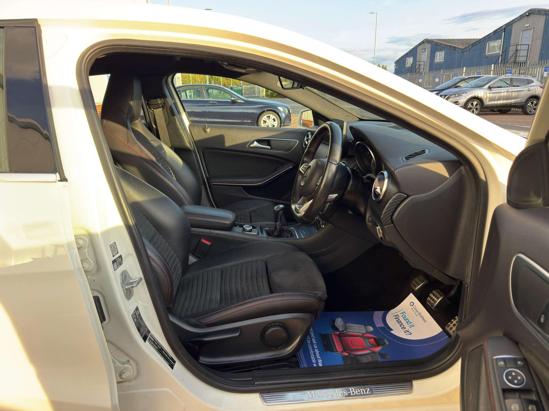 Mercedes-Benz A Class view 24