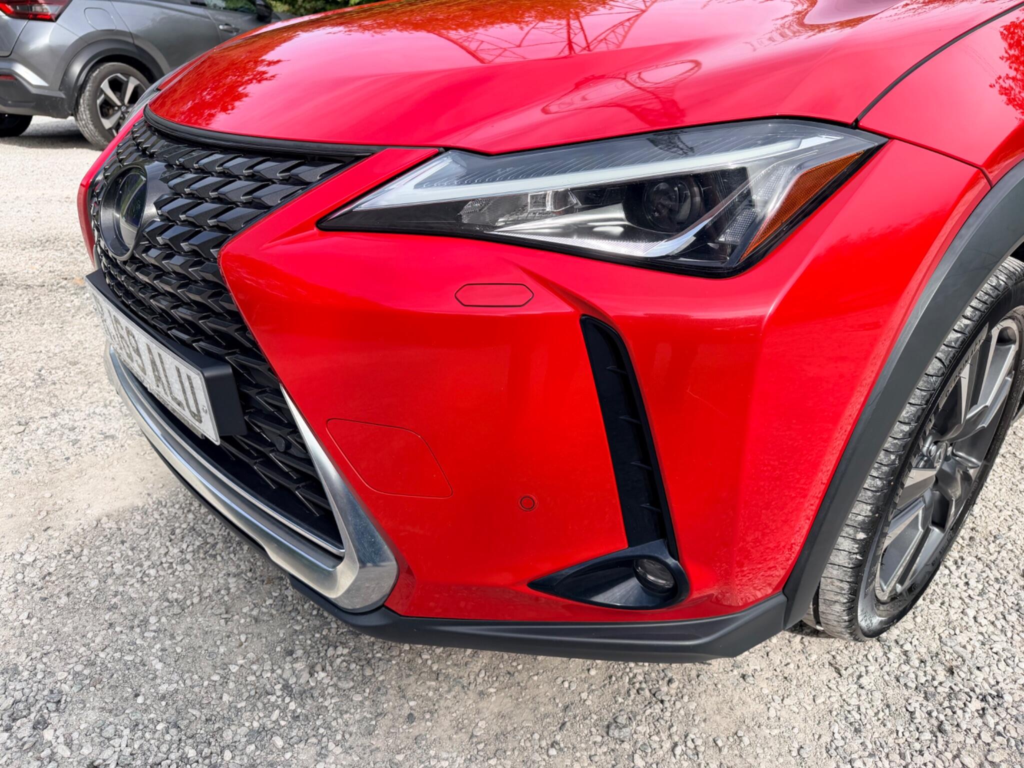 Lexus Ux view 55