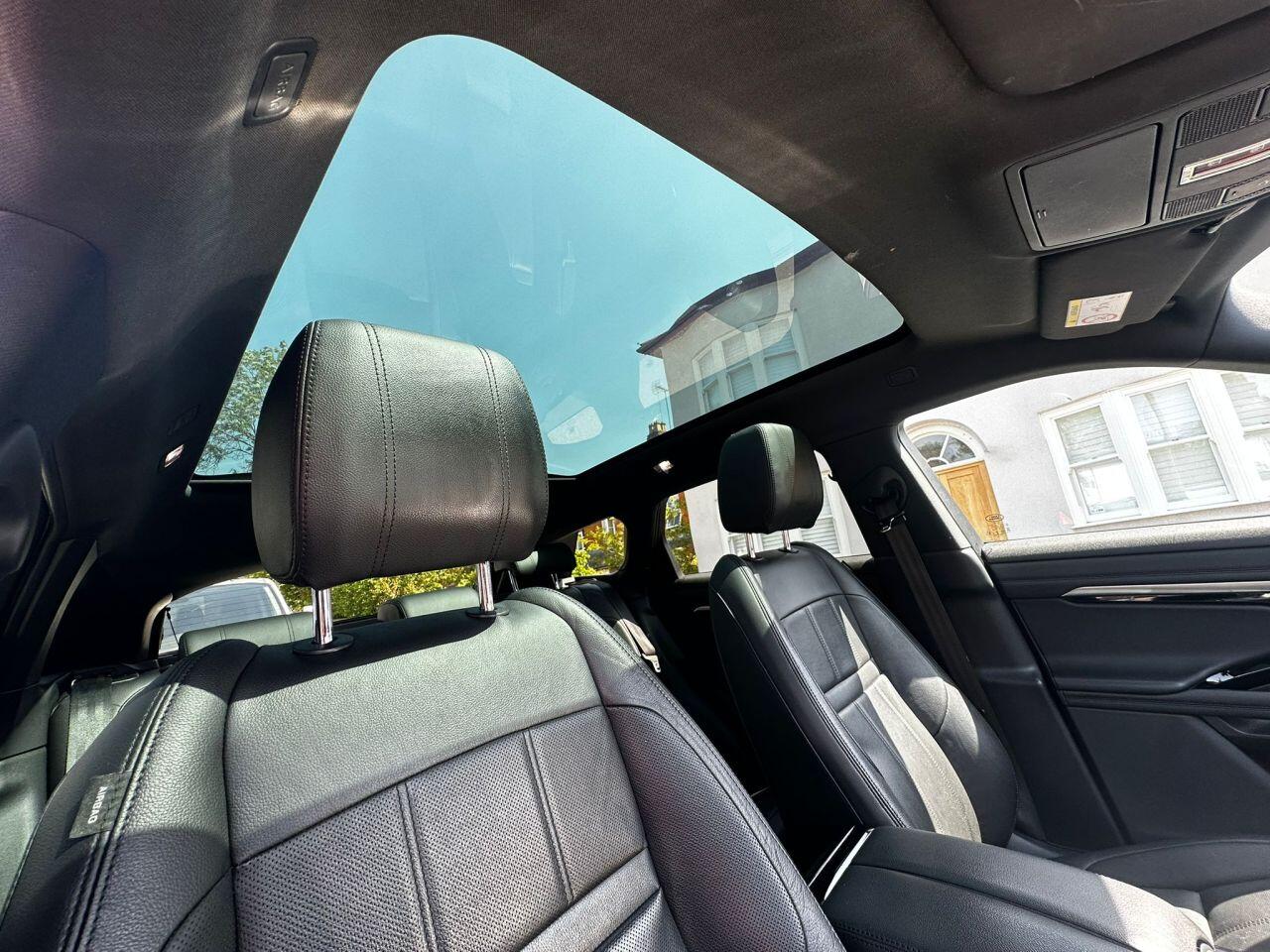 Land Rover Range Rover Evoque view 9