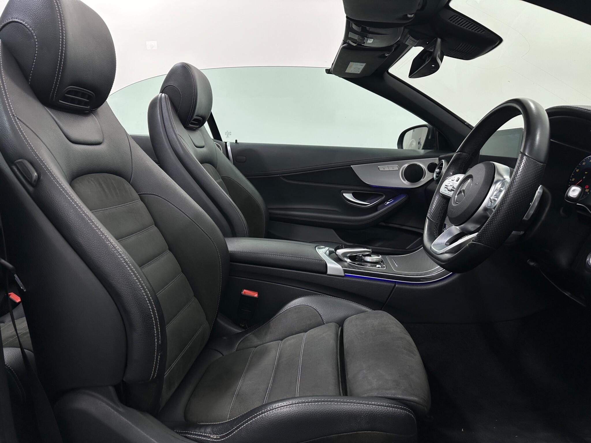 Mercedes-Benz C Class view 33