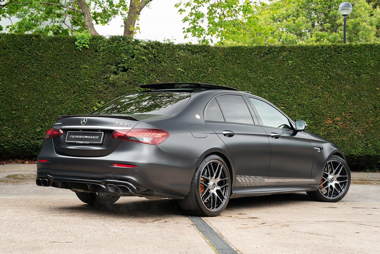 Mercedes-Benz E-Class view 7