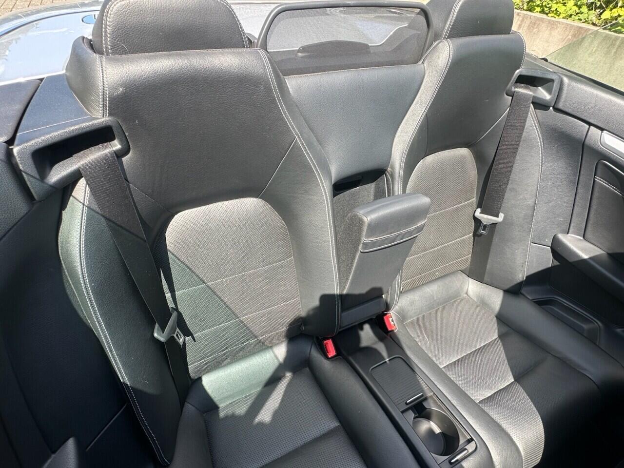 Mercedes-Benz E-Class view 27