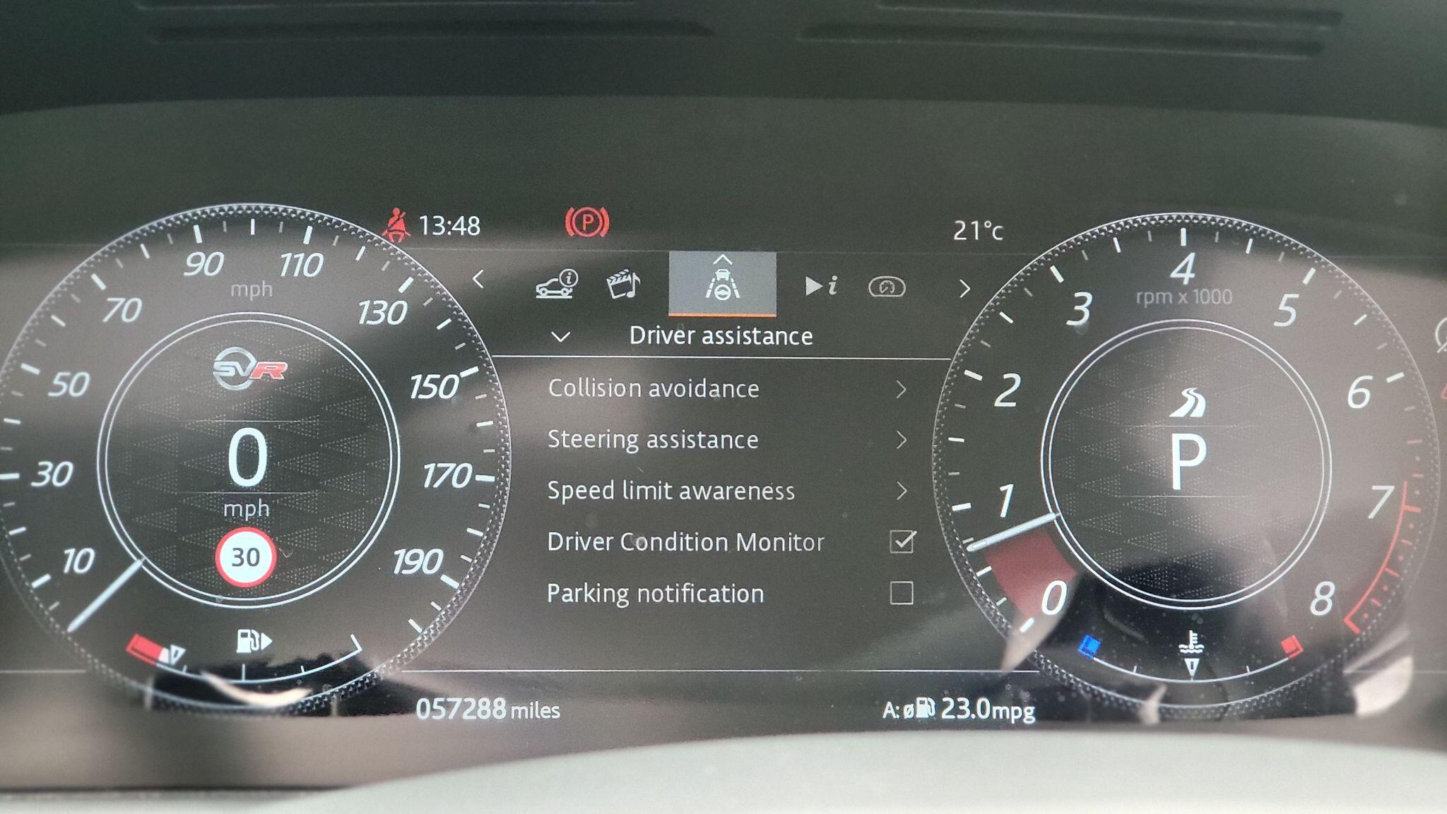 Land Rover Range Rover Sport view 31