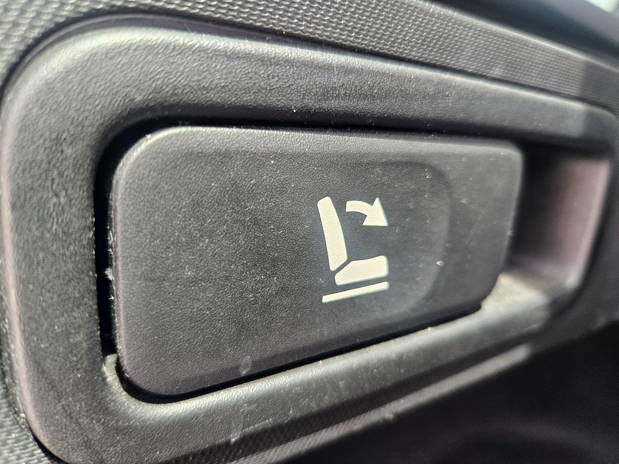 2017 Renault Kadjar image 52