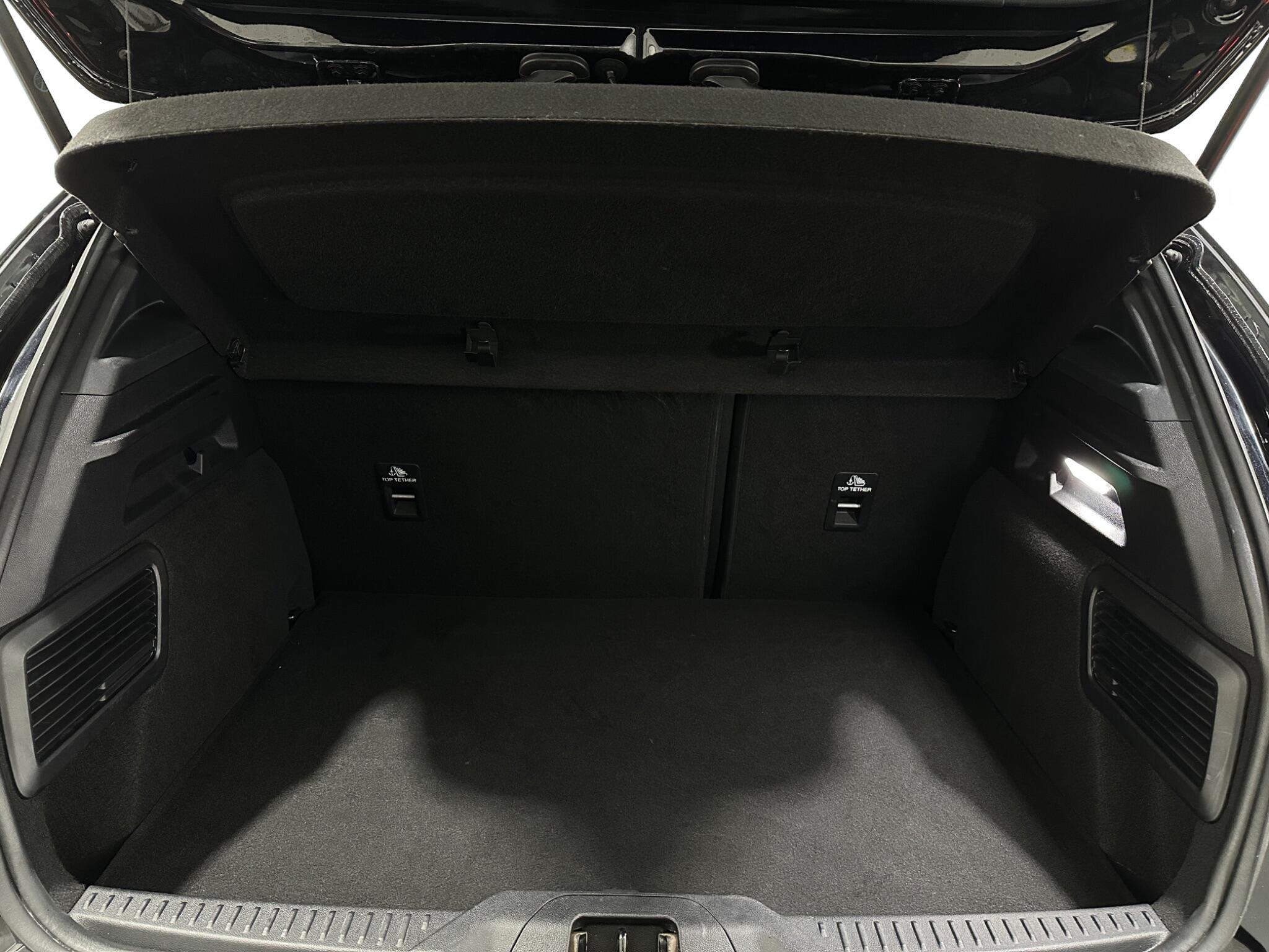 Ford Focus view 46