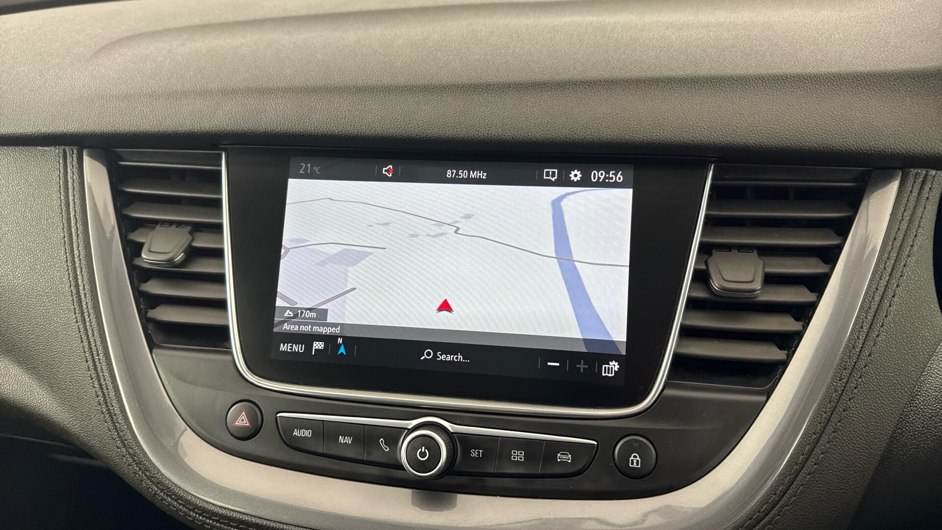 Vauxhall Grandland X view 40