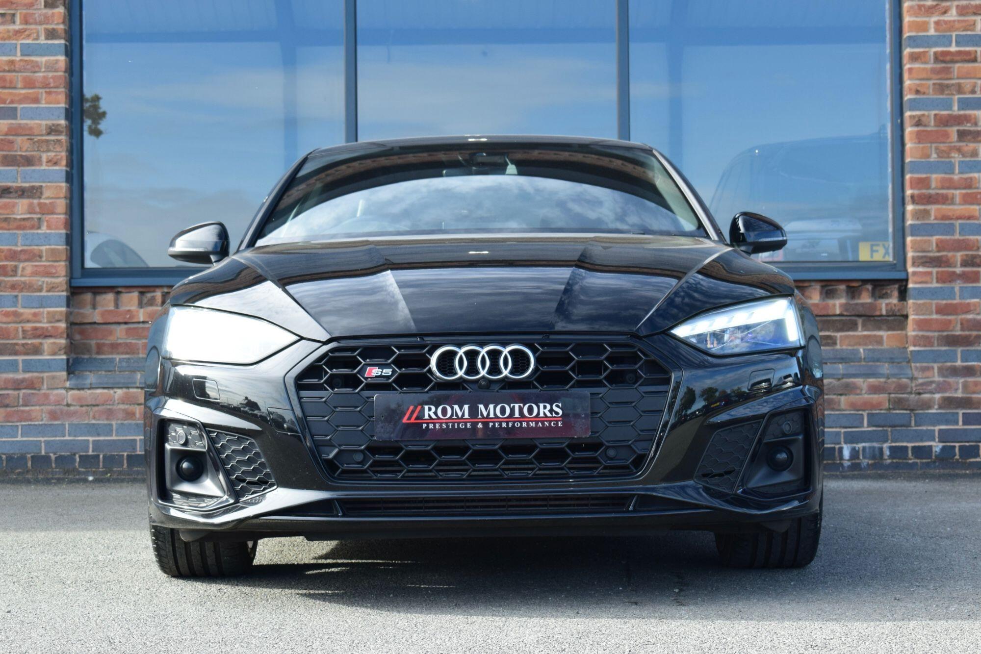 Audi S5 view 44