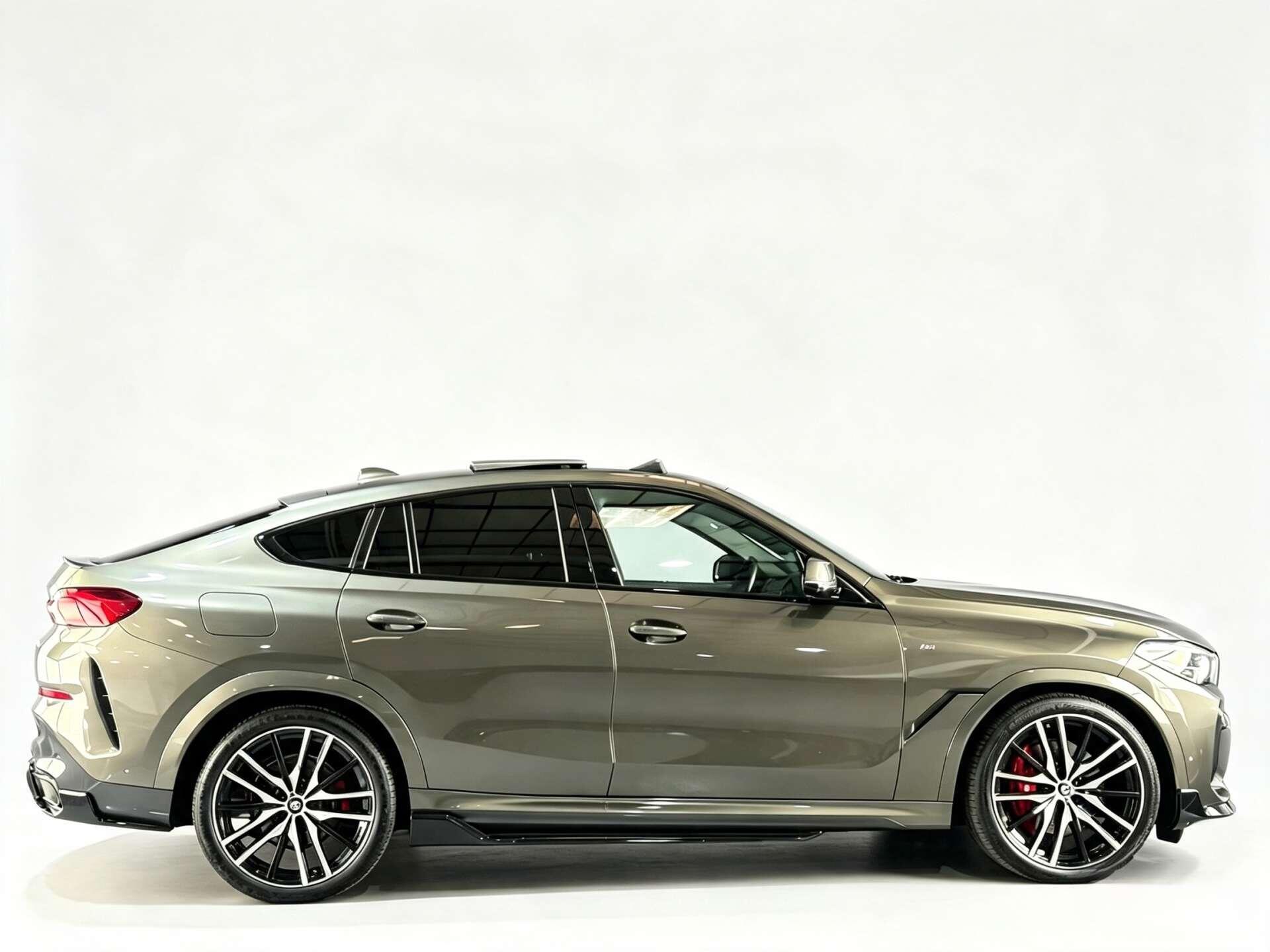 BMW X6 view 13