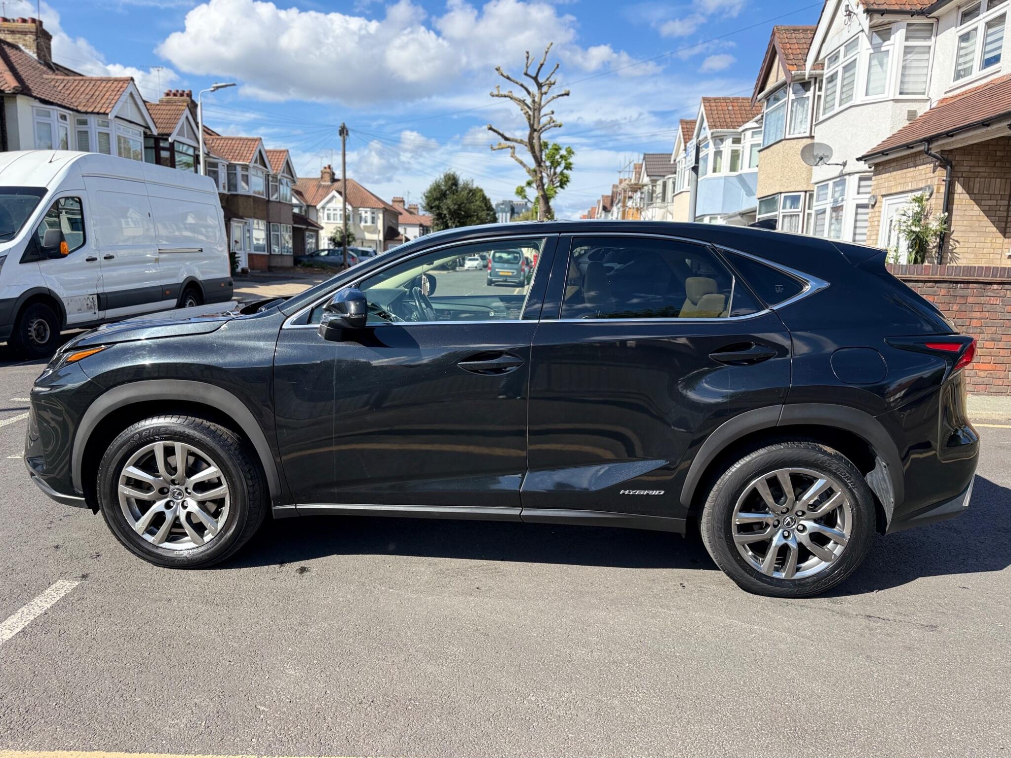 Lexus NX view 7