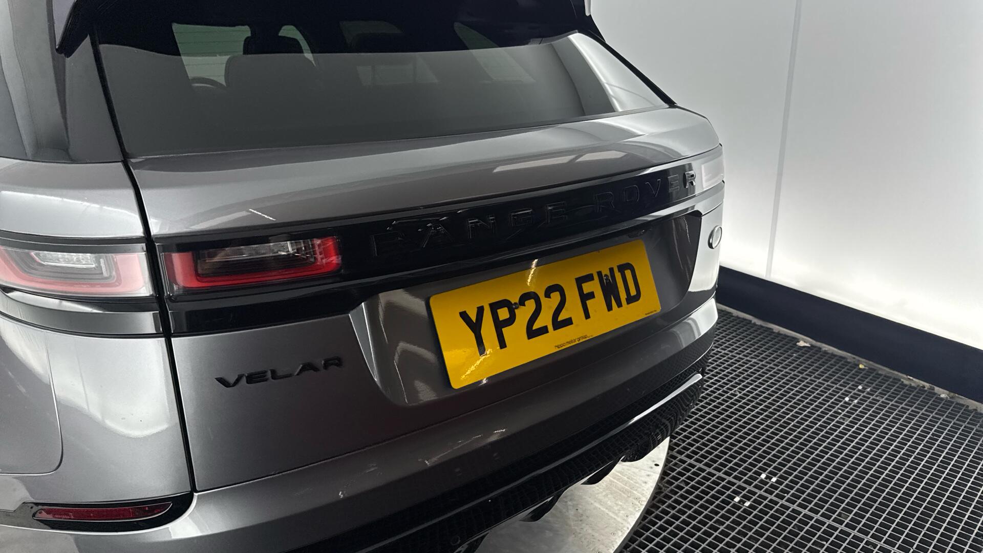 Land Rover Range Rover Velar view 27