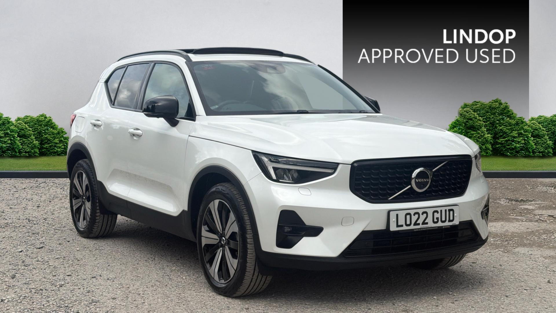 2022 Volvo XC40
