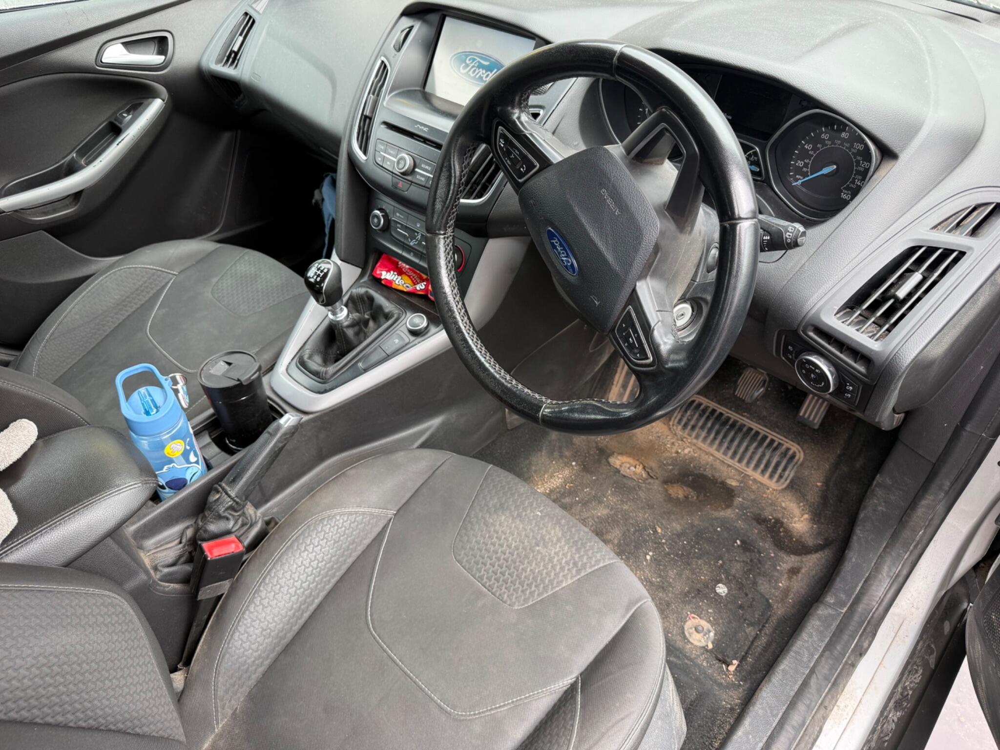 Ford Focus view 4