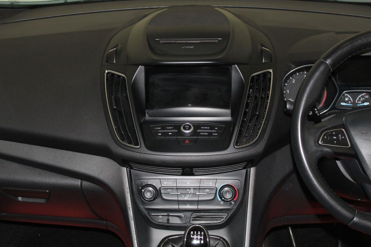 Ford C-Max view 31