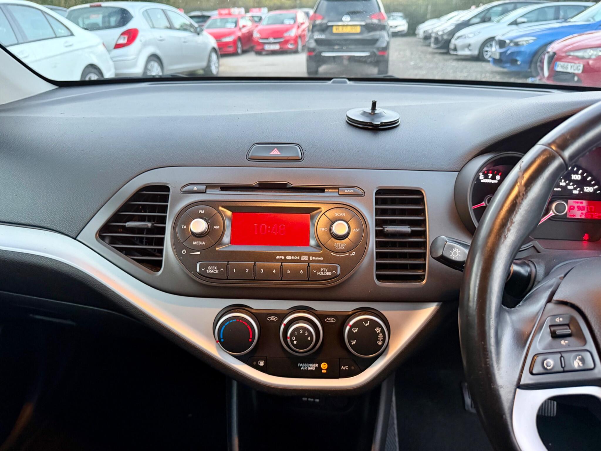 Kia Picanto view 26
