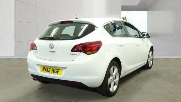 Vauxhall Astra view 2
