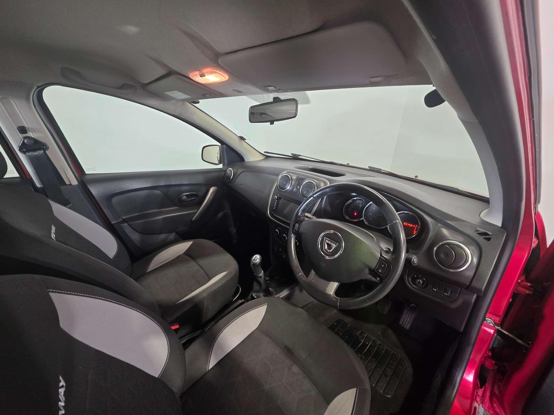 Dacia Sandero view 10