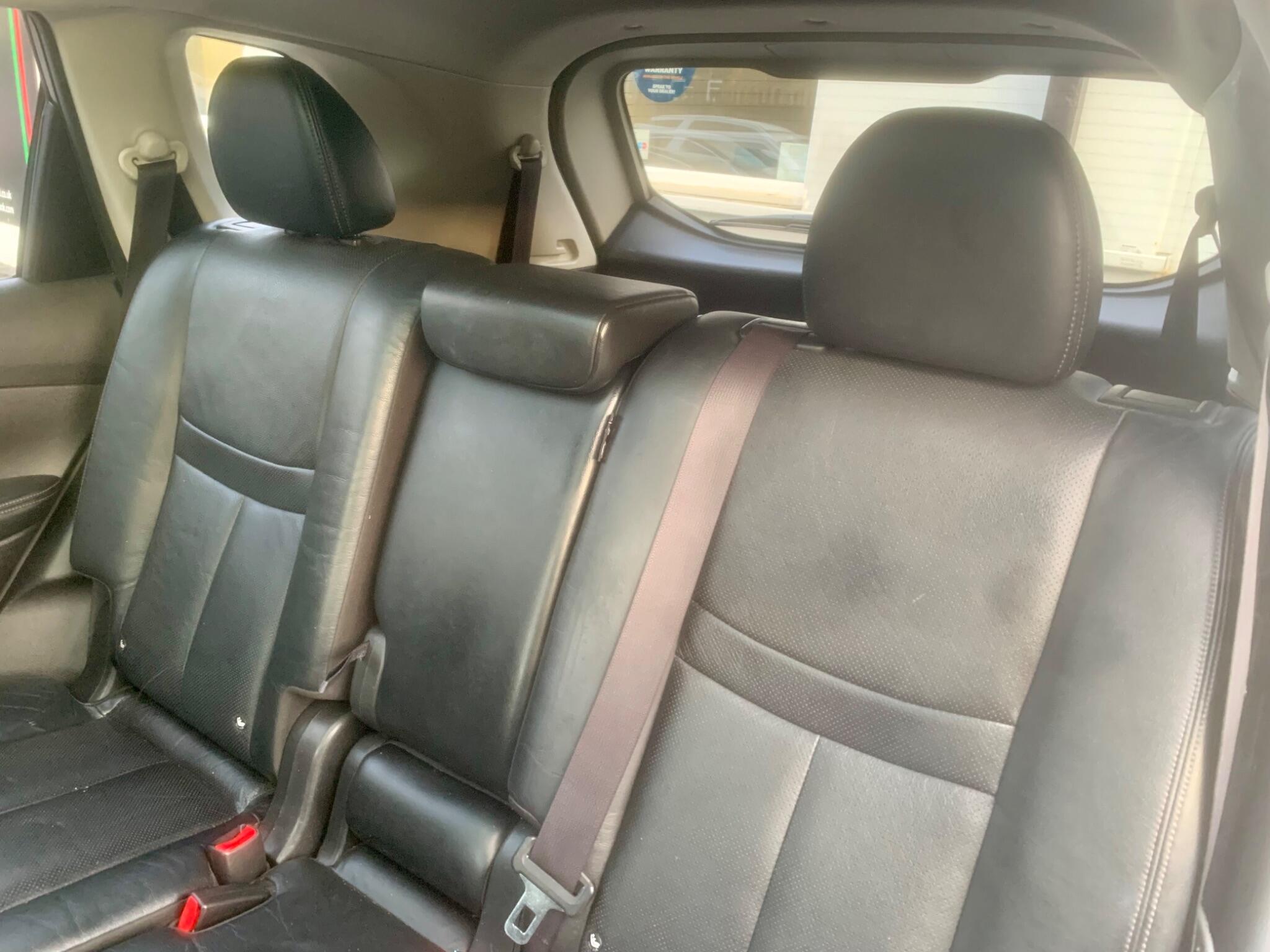Nissan X-Trail view 48