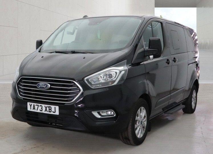 Ford Tourneo Custom view 7