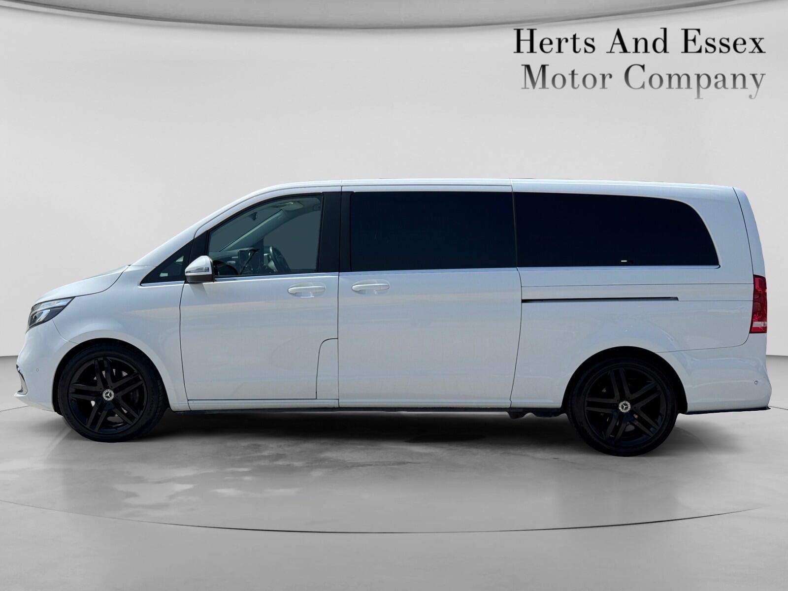 Mercedes-Benz V Class view 5