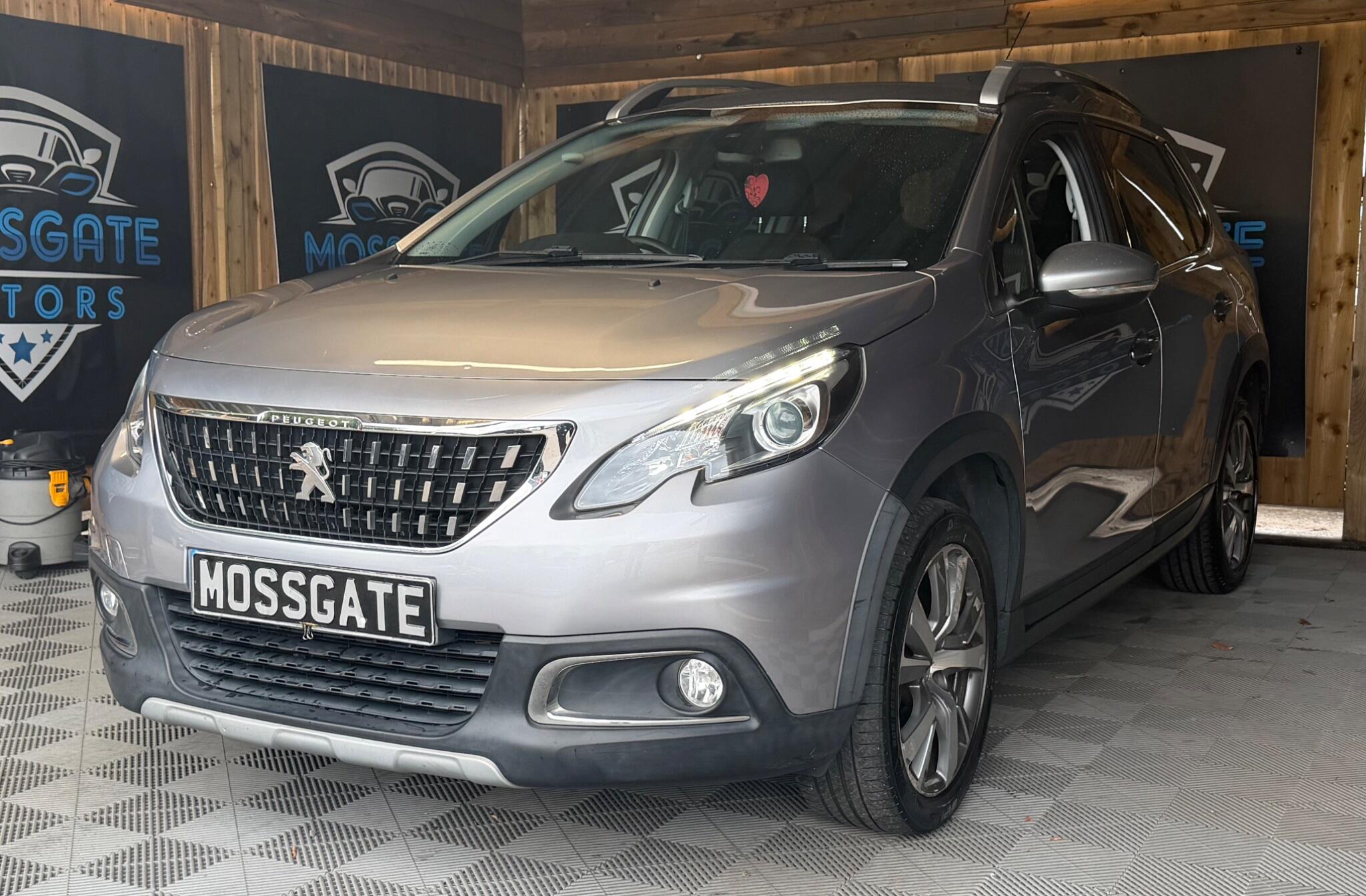 Peugeot 2008 view 5