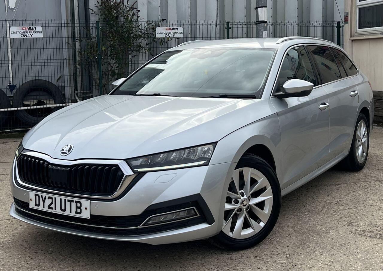 Skoda Octavia view 2