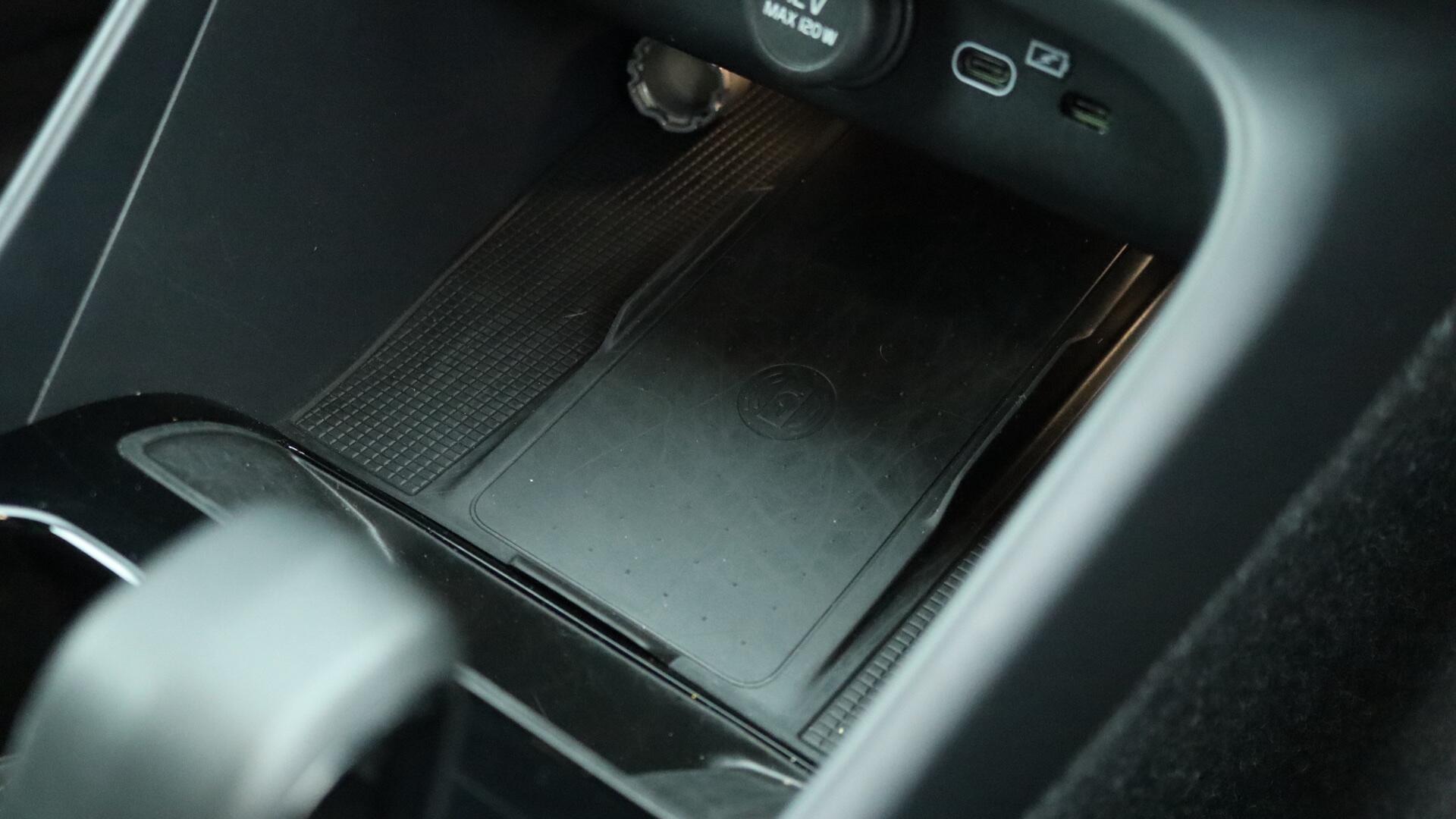 Volvo XC40 view 43