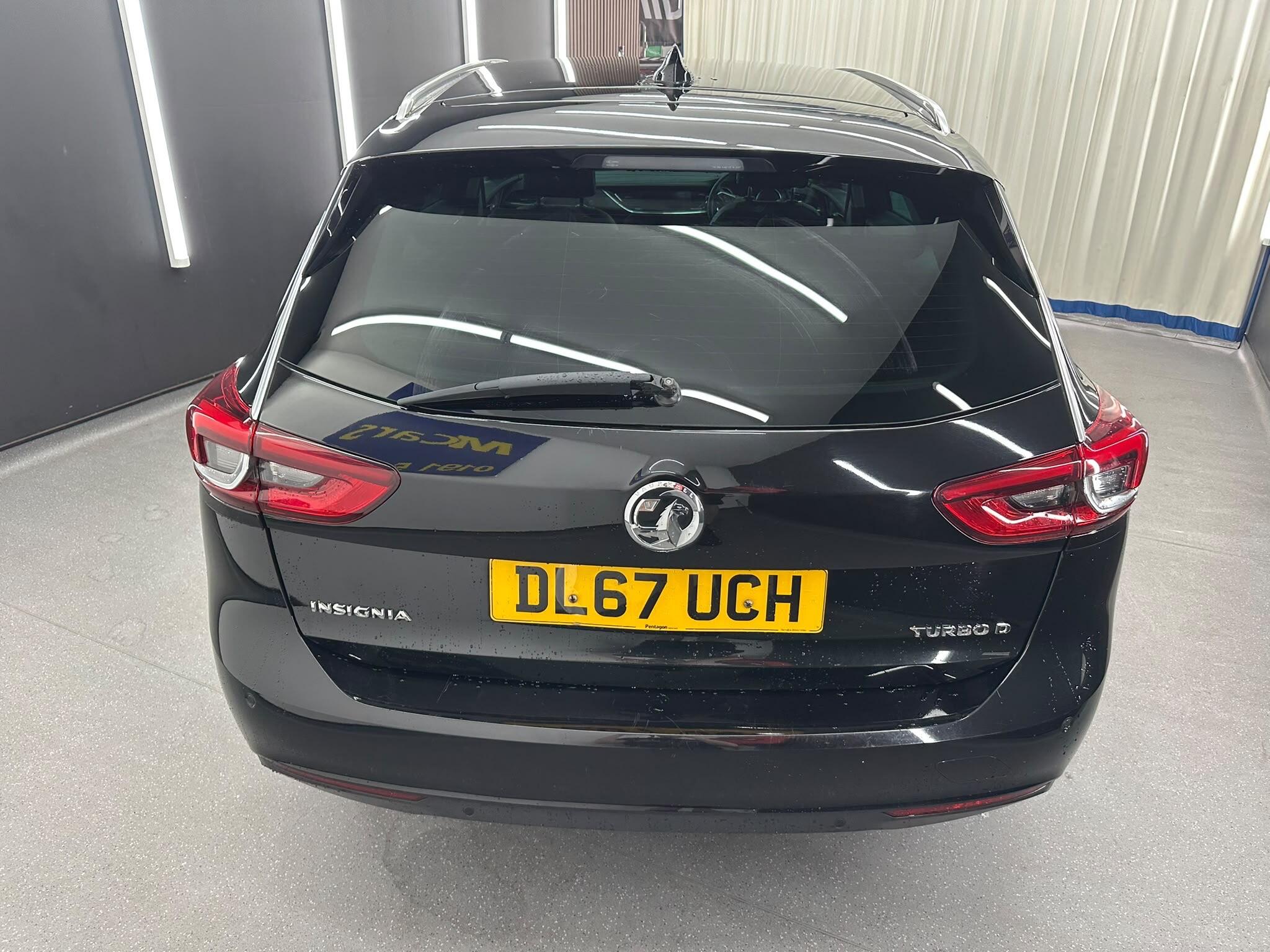 Vauxhall Insignia view 12