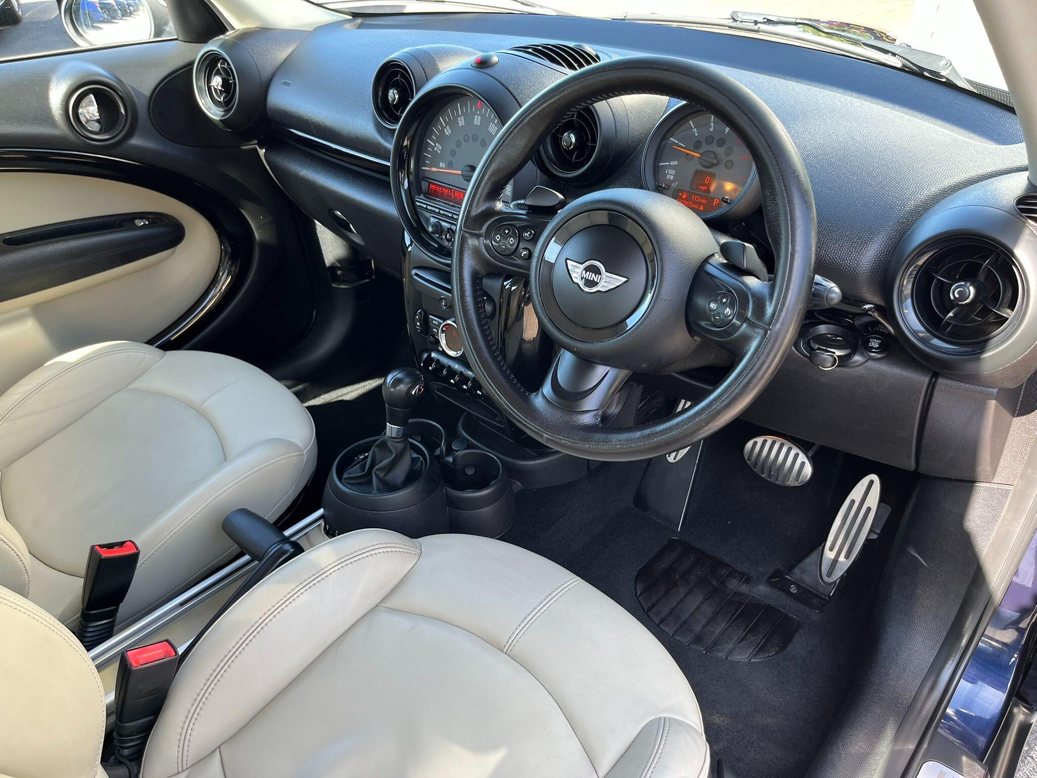 Mini Countryman view 12