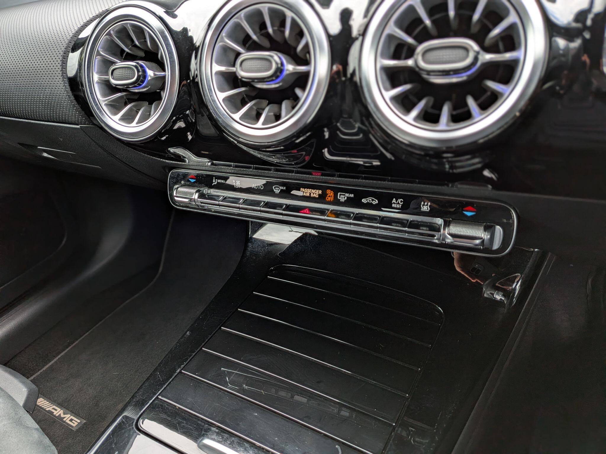 Mercedes-Benz A Class view 51