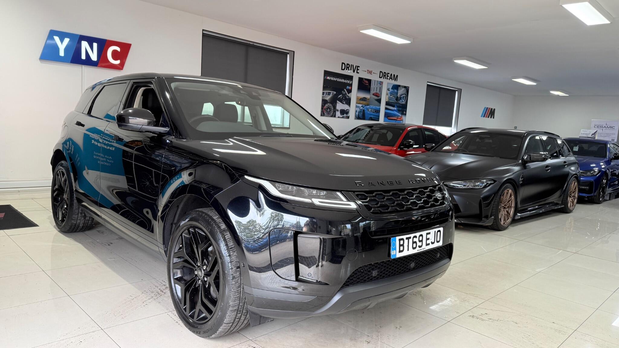 Land Rover Range Rover Evoque view 42