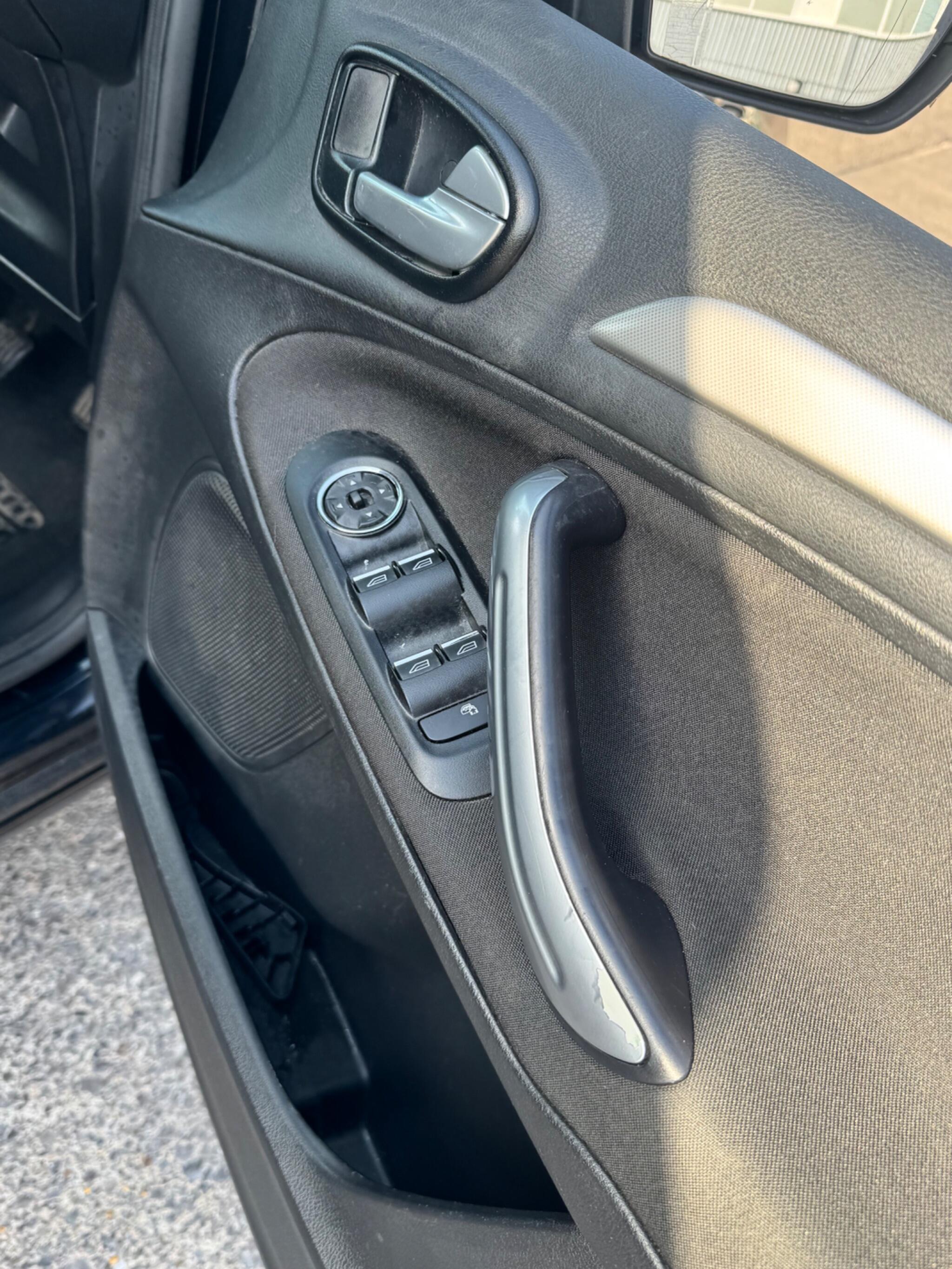 Ford S-Max view 39