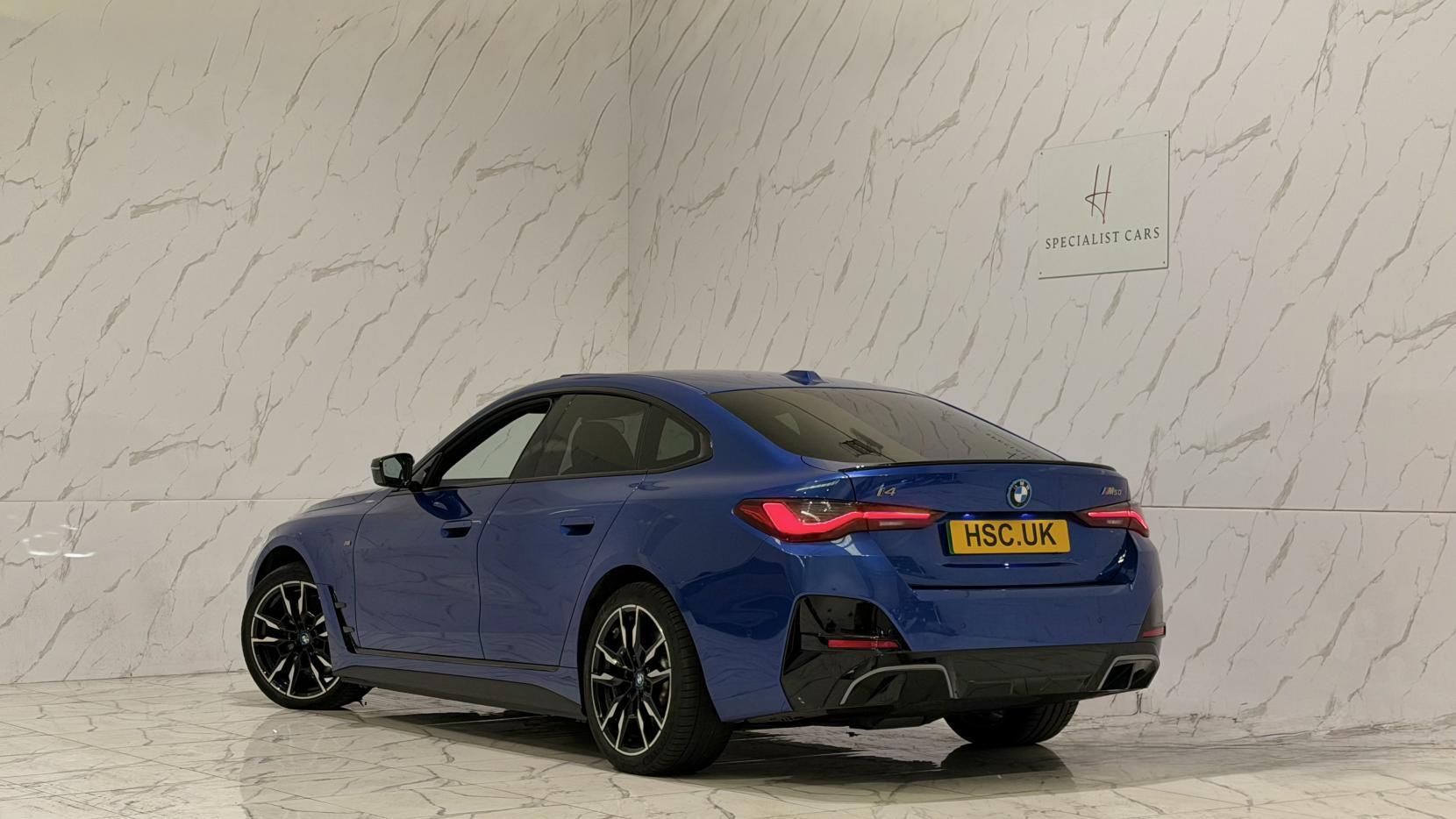 BMW i4 view 6