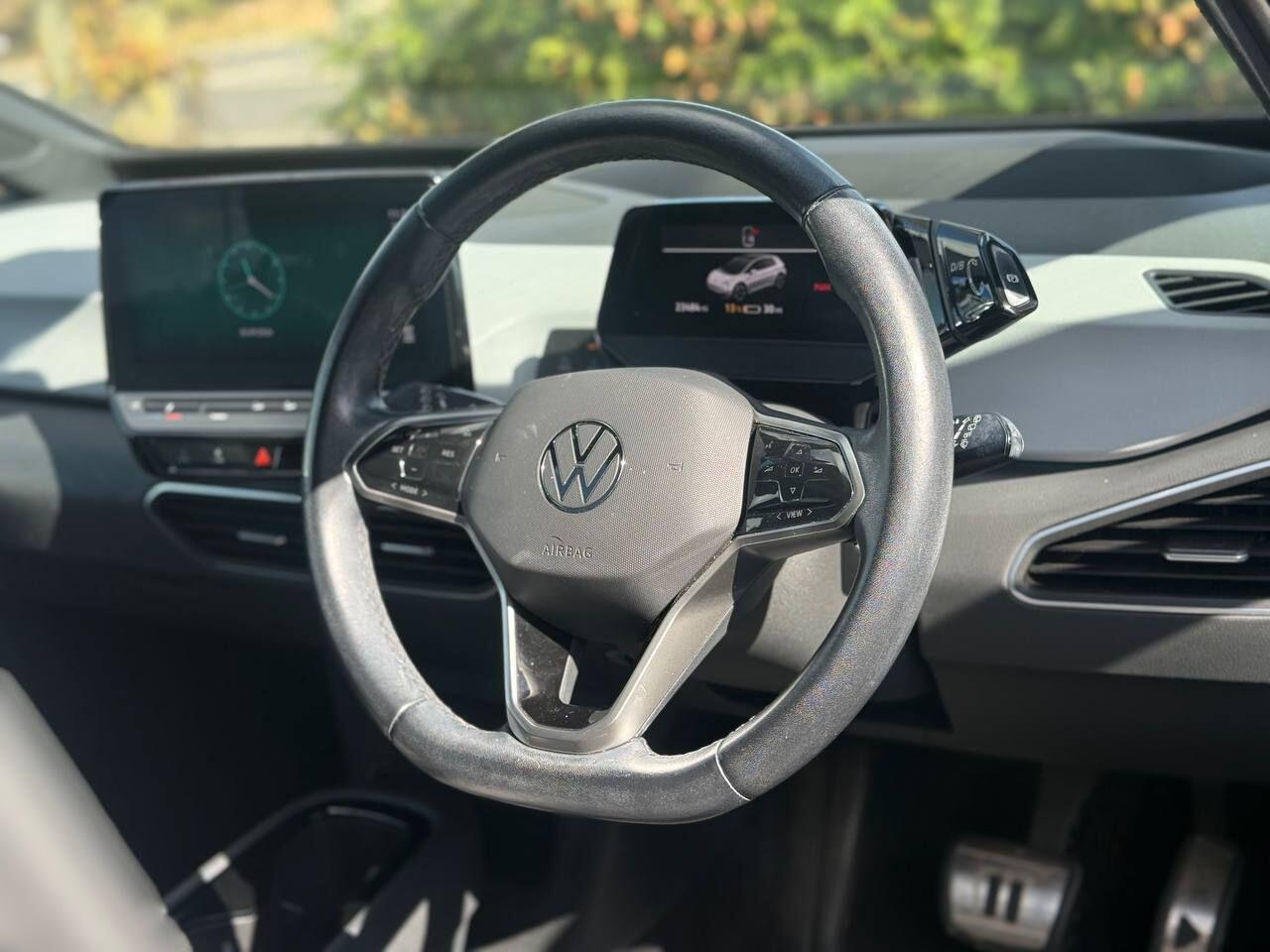 Volkswagen Id.3 view 9
