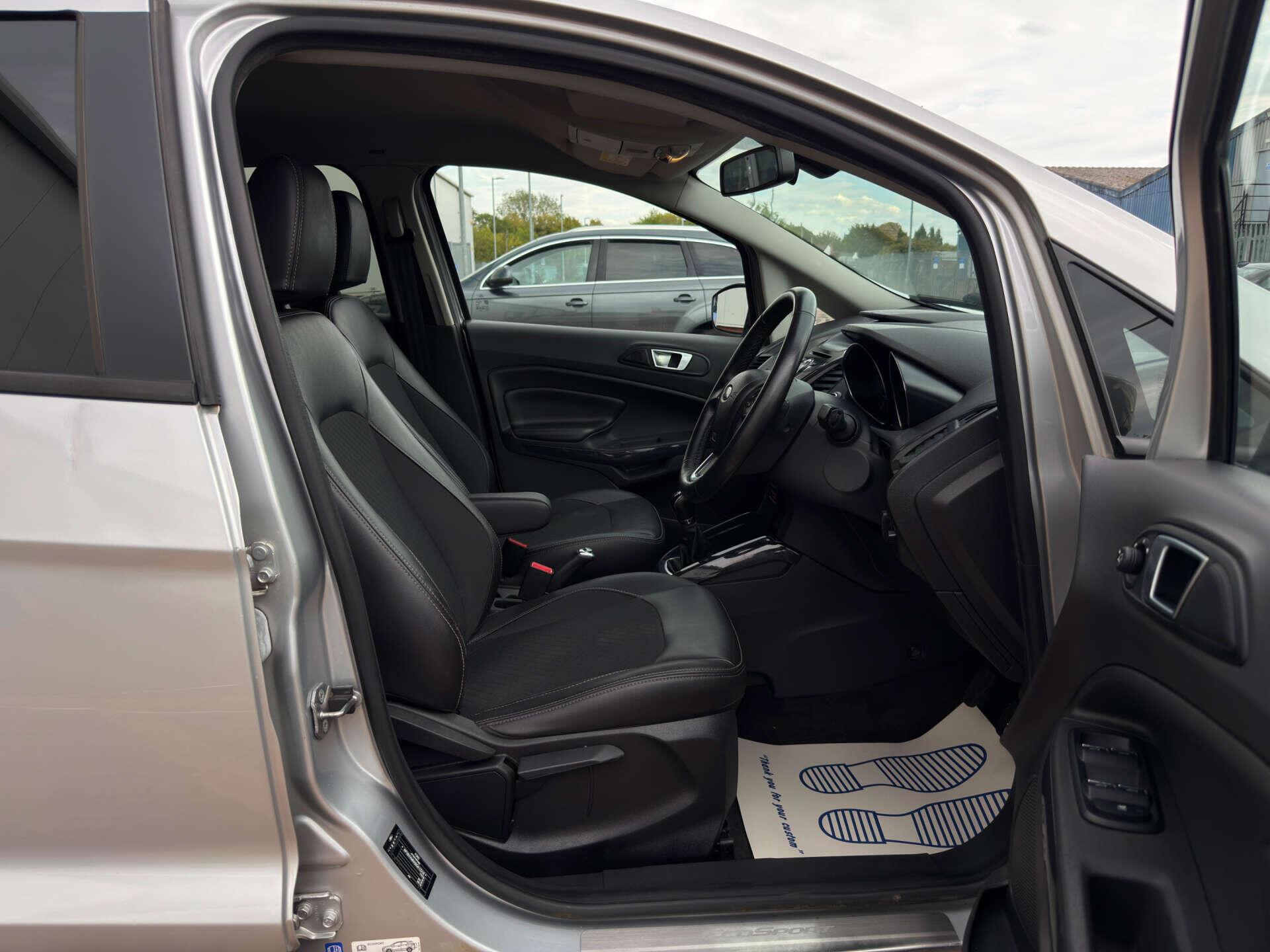 Ford Ecosport view 20