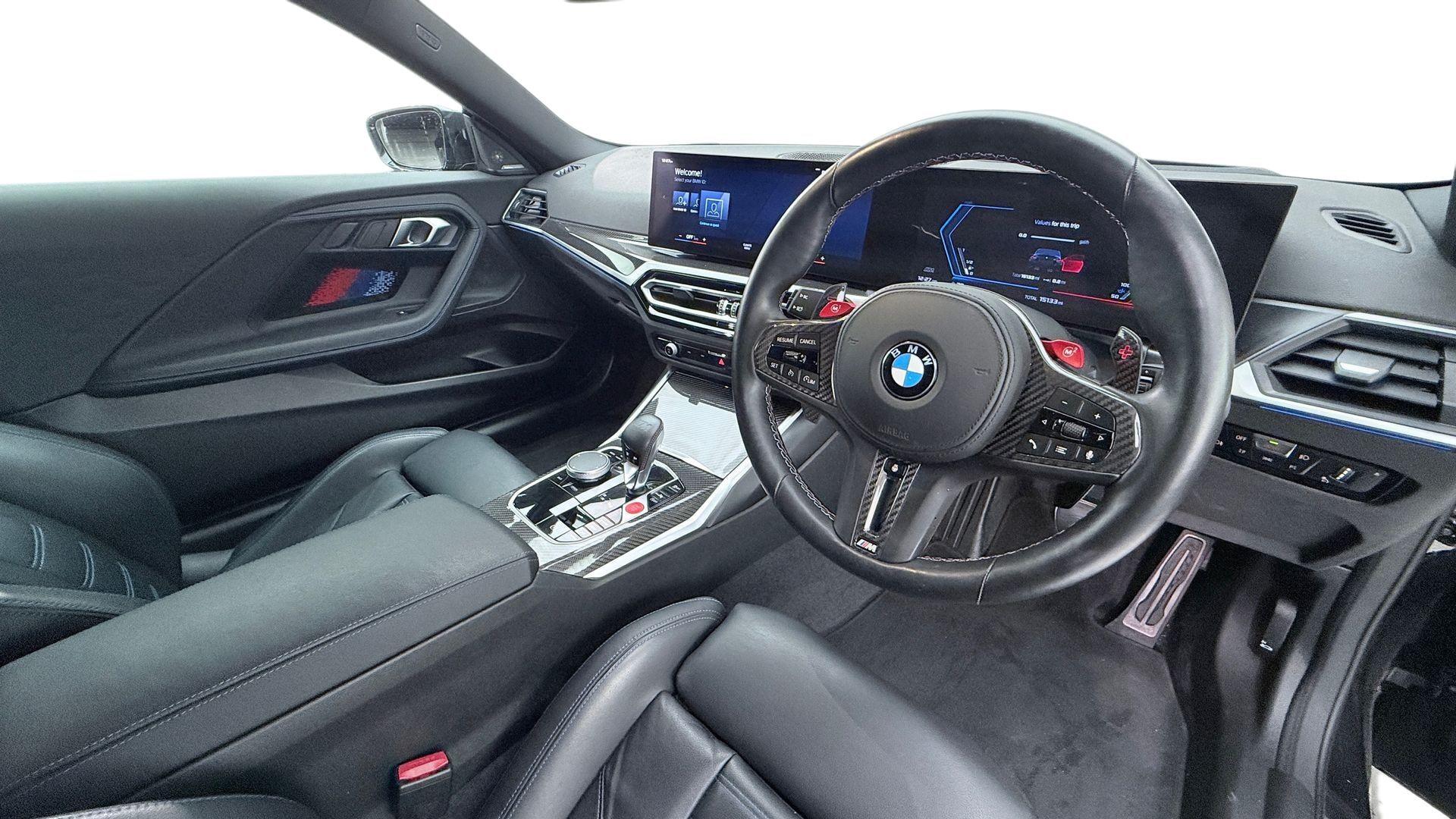 BMW M2 view 6