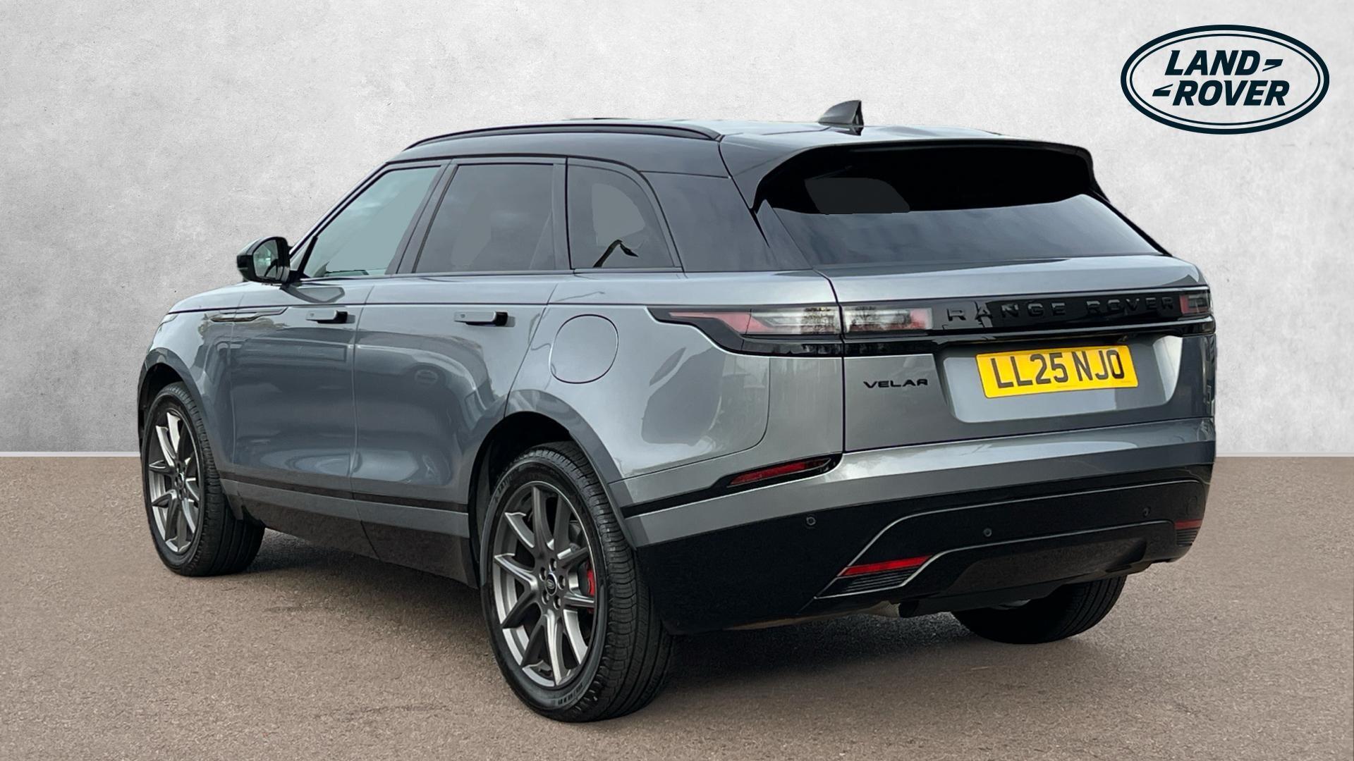 Land Rover Range Rover Velar view 2