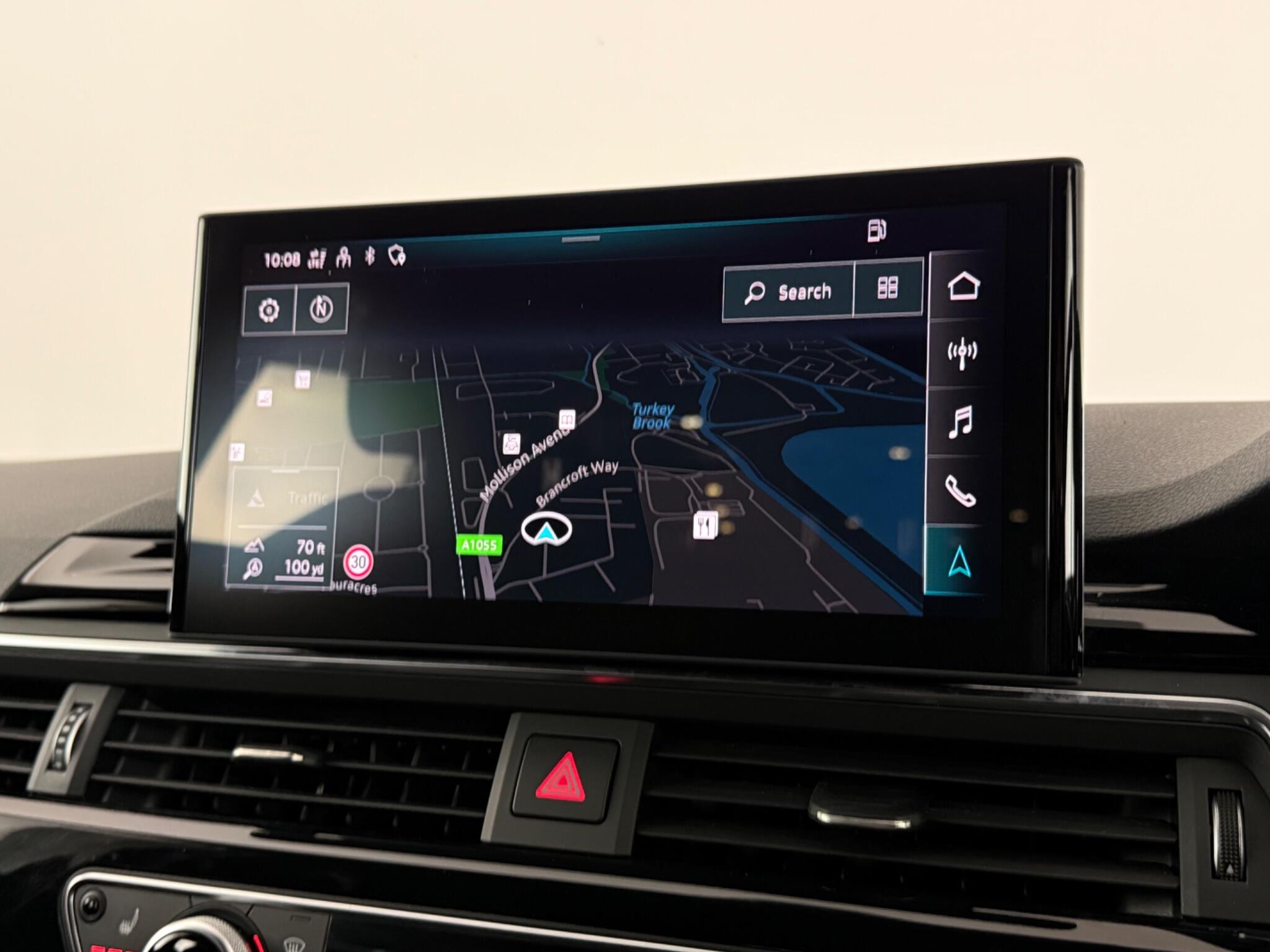Audi A4 view 13