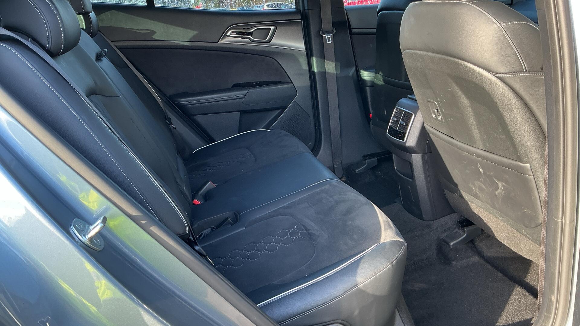 Kia Sportage view 8