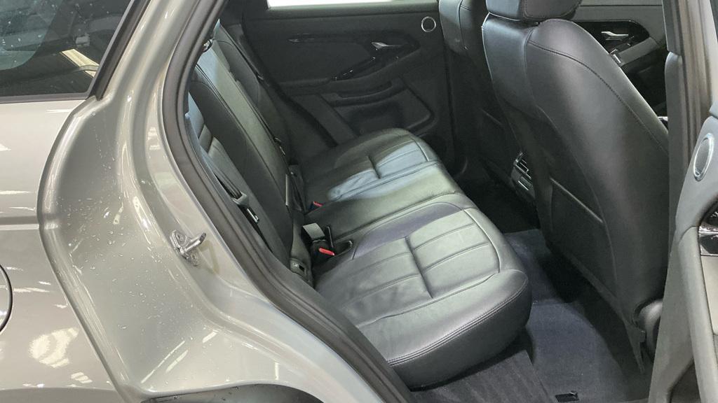 Land Rover Range Rover Evoque view 4