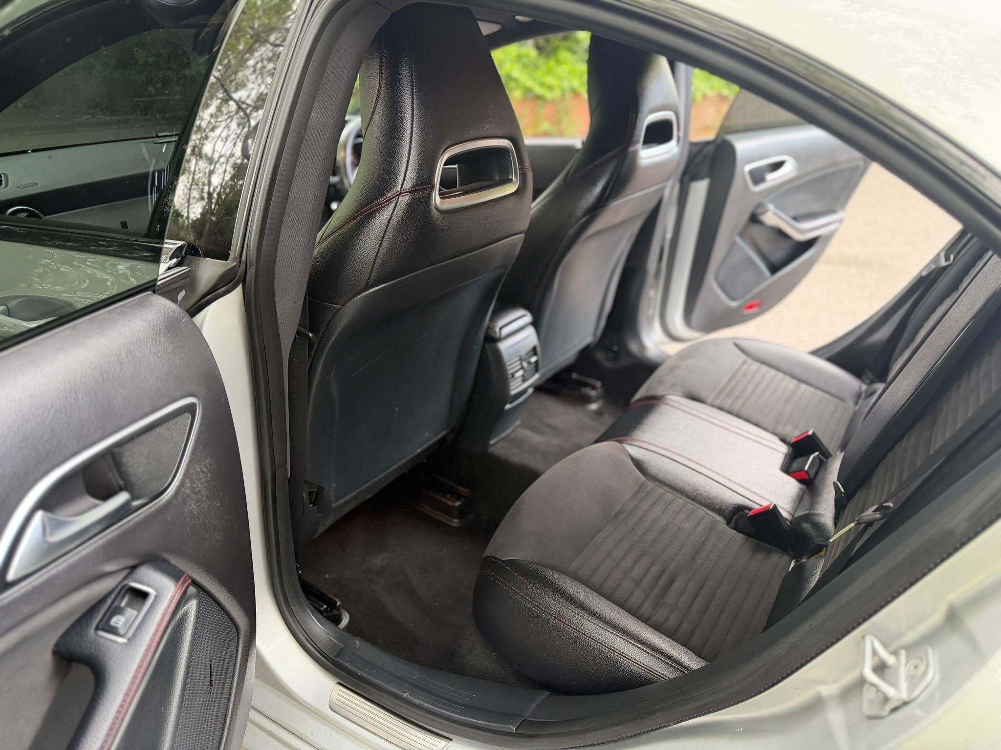 Mercedes-Benz Cla view 19