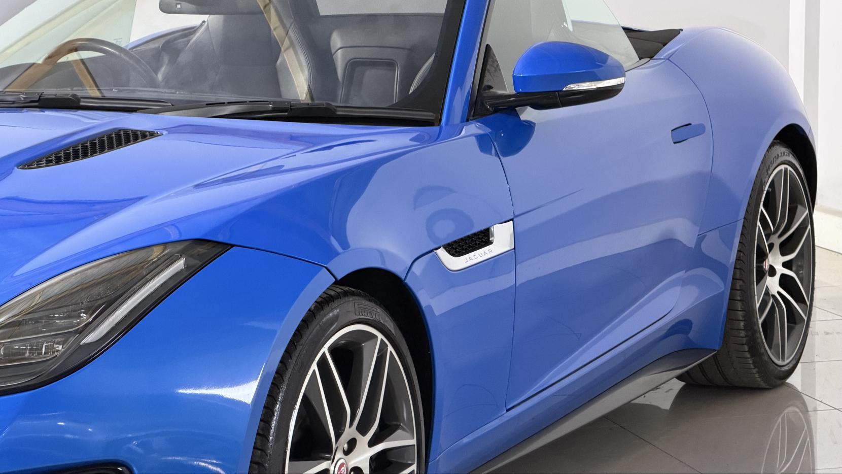 Jaguar F-Type view 29