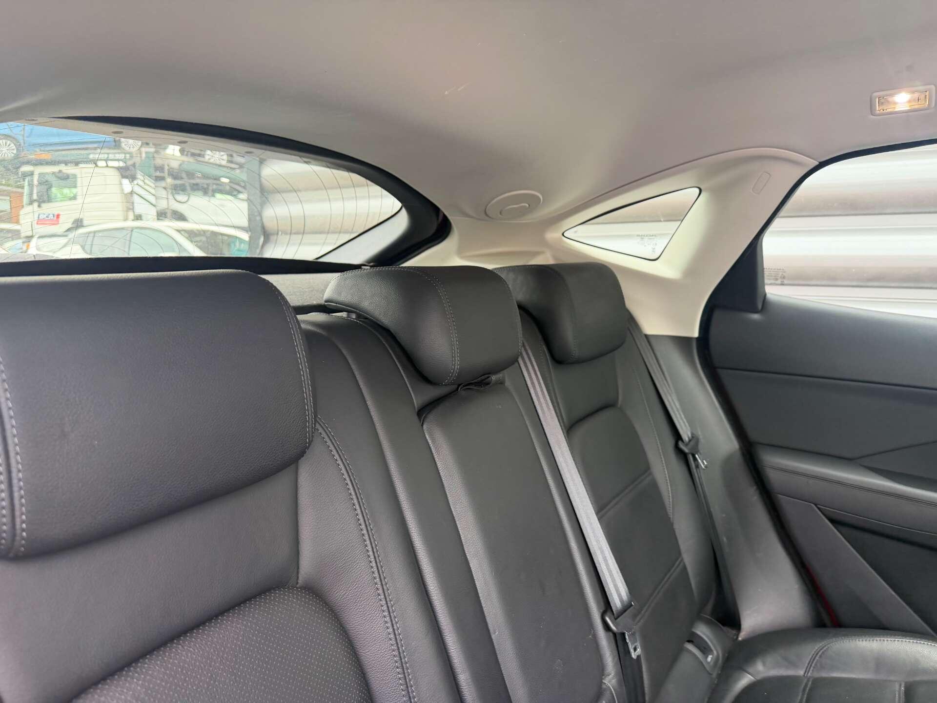Jaguar E-Pace view 19