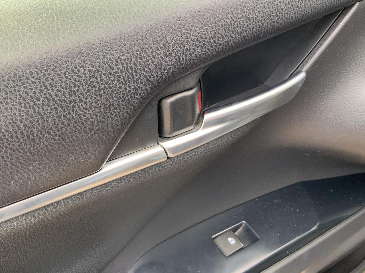 Toyota Camry view 15