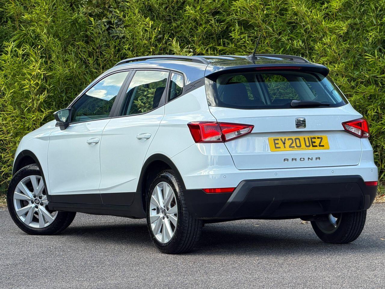 Seat Arona view 2
