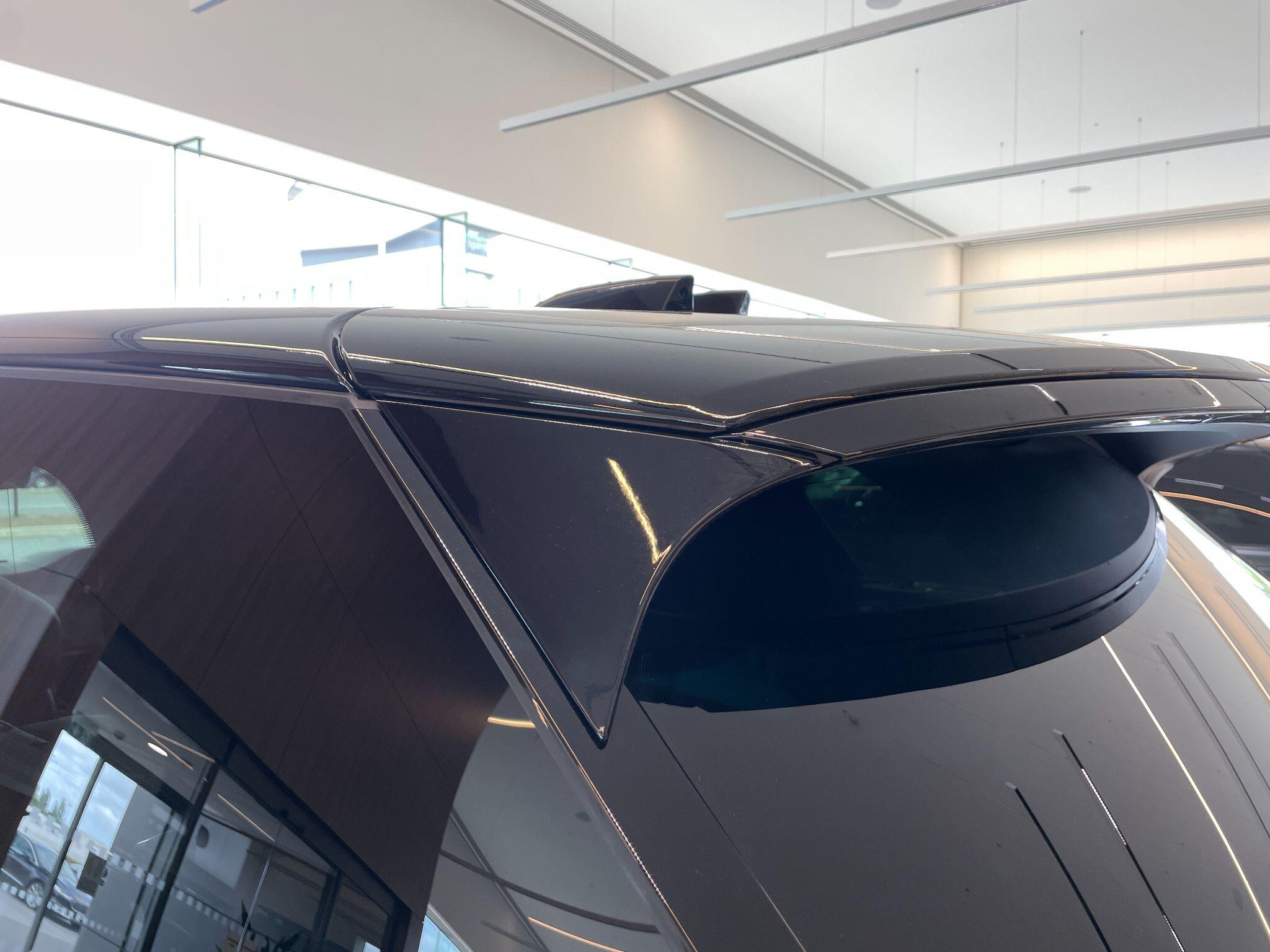 Land Rover Range Rover Sport view 32