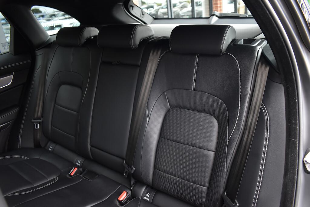 Jaguar F-Pace view 44